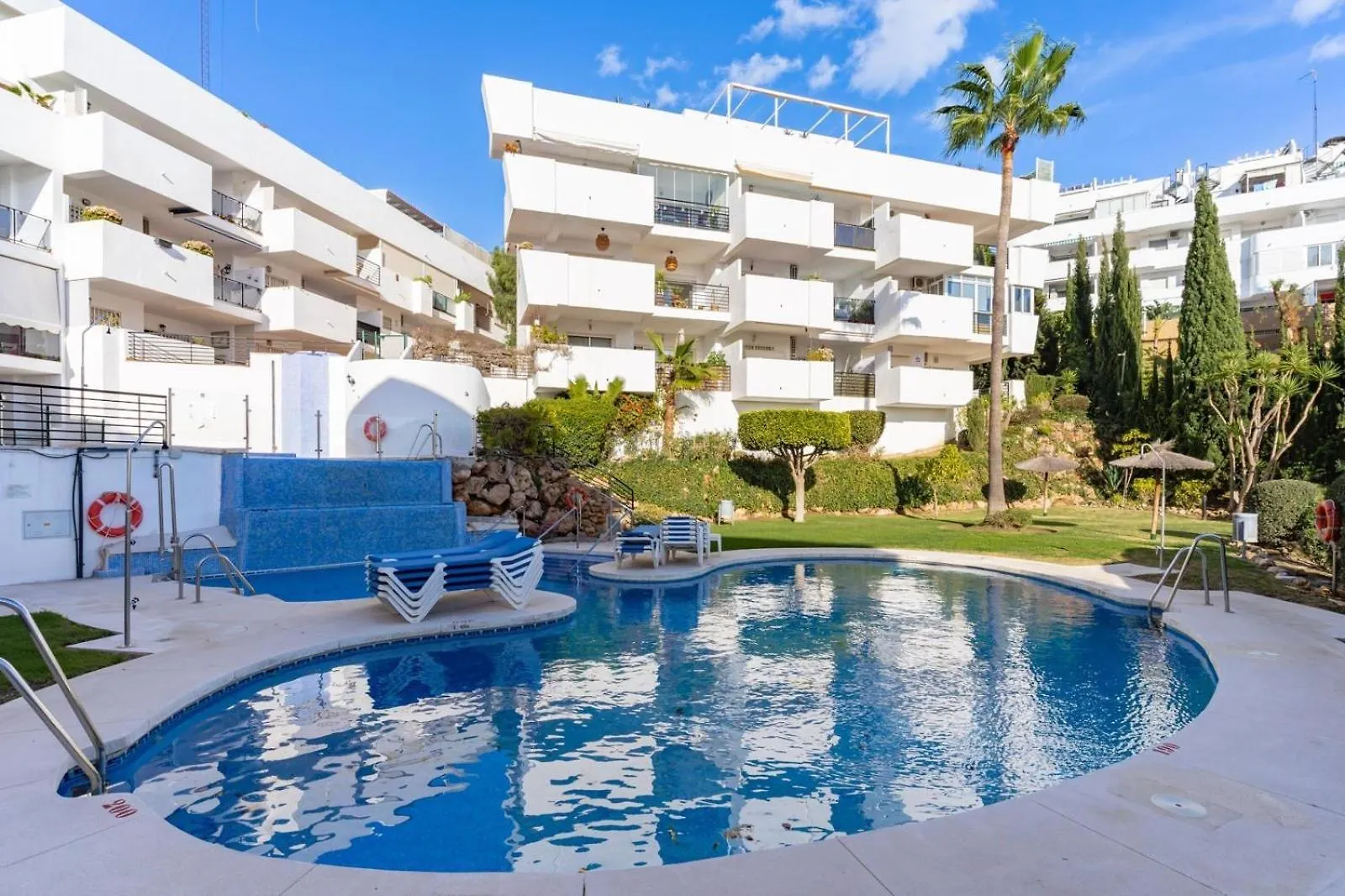 Mona Lisa Apartment Sitio de Calahonda 0*,  Spain